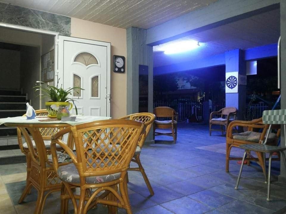 Apartments Haris Олімпіакі-Акті Екстер'єр фото